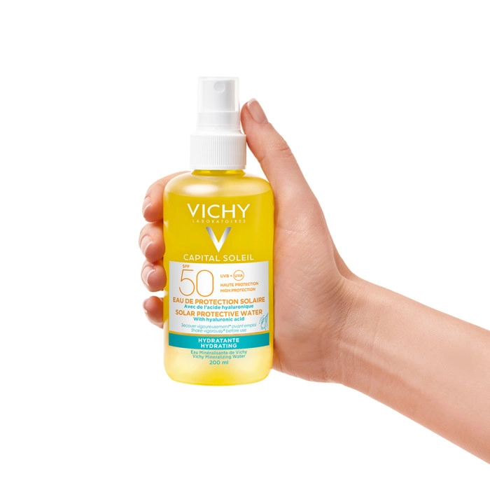 VICHY CAPITAL SOLEIL Eau de Protection Solaire Hydratante SPF 50